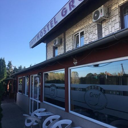 Hostel Grof Mrčajevci エクステリア 写真
