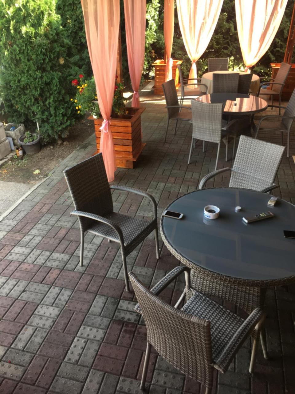 Hostel Grof Mrčajevci エクステリア 写真